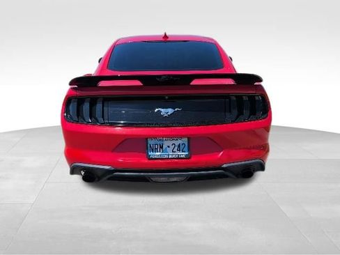 Used 2022 Ford Mustang Premium RWD image 4