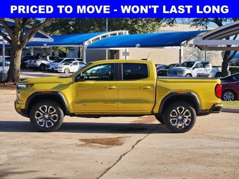 Used 2023 GMC Canyon AT4 image 13