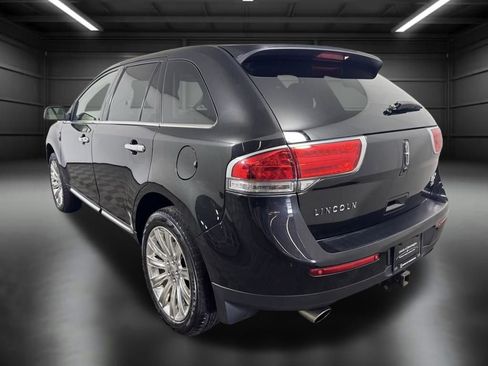 Used 2015 Lincoln MKX AWD w/ Equipment Group 102A image 4