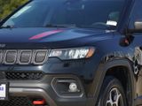 Used 2022 Jeep Compass Trailhawk image 5