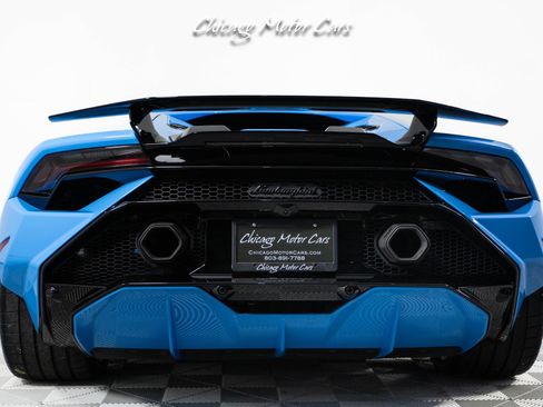Used 2023 Lamborghini Huracan Tecnica image 13