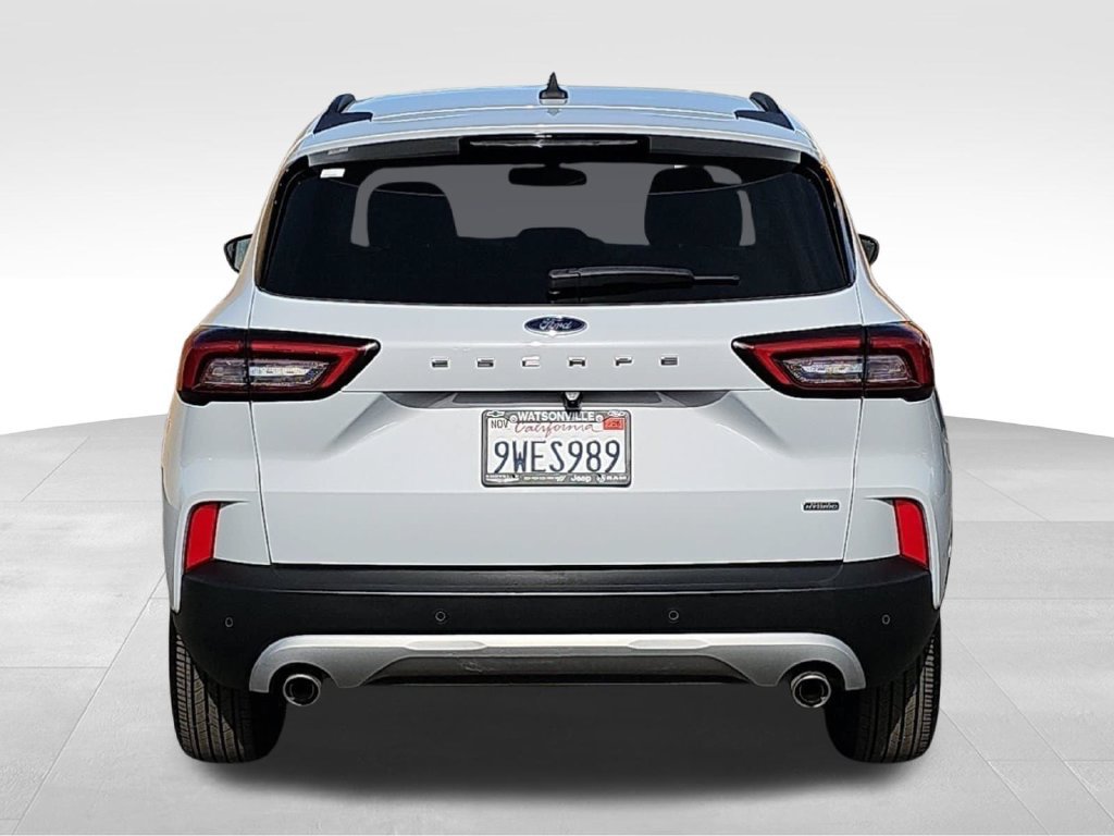 Used 2025 Ford Escape SE FWD image 4