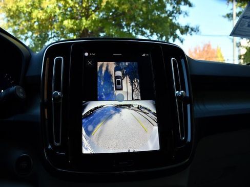 New 2026 Volvo XC40 B5 Plus w/ Protection Package Premier image 14