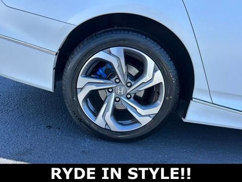 Used 2018 Honda Accord EX image 7