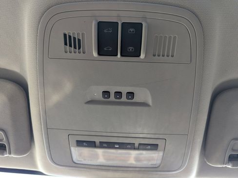 Used 2013 Buick LaCrosse Premium w/ Driver Confidence Package FWD image 24
