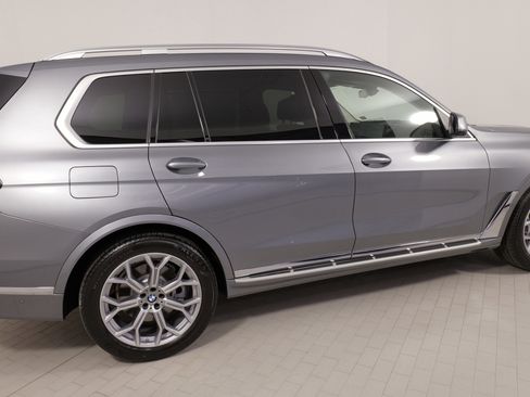 Used 2024 BMW X7 xDrive40i w/ Executive Package image 9