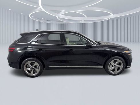 New 2026 Genesis GV70 2.5T Select AWD/4WD image 2