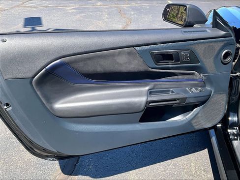 Used 2024 Ford Mustang Dark Horse RWD image 9