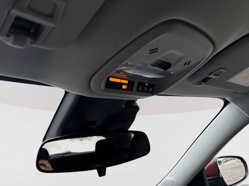 Used 2024 Chevrolet Trax LT w/ Driver Confidence Package image 34