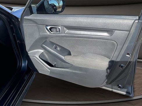 Used 2025 Honda Civic Sport image 21