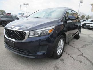 Used 2018 Kia Sedona LX w/ LX Essentials Premium Package video 1