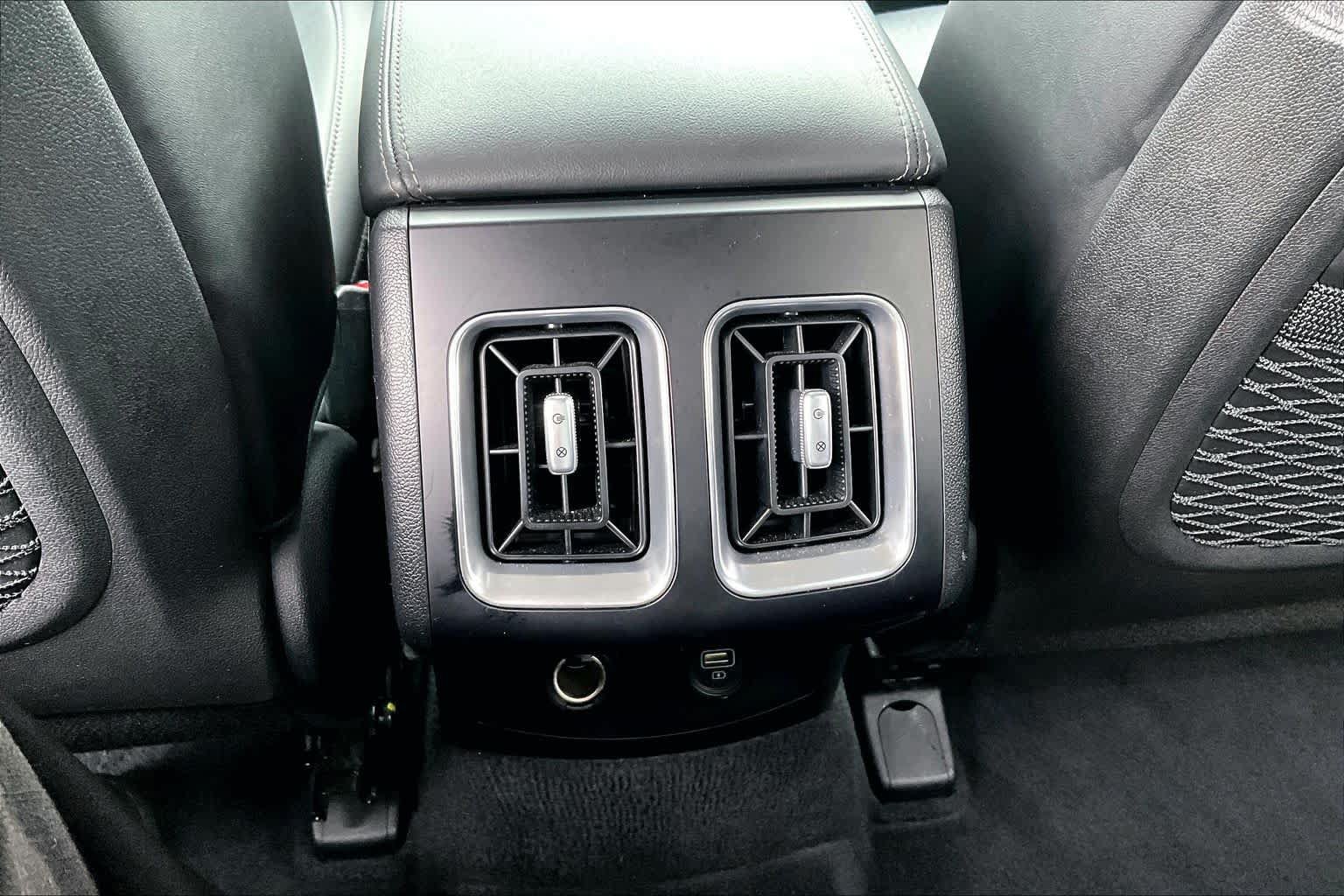 Used 2022 Kia Sorento S w/ Panoramic Sunroof Package FWD image 38
