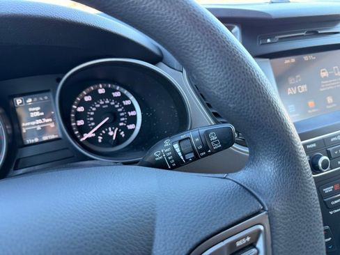 Used 2017 Hyundai Santa Fe Sport image 12