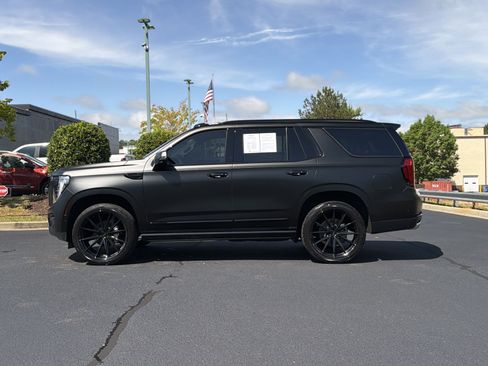 Used 2026 GMC Yukon Denali w/ Sun & Power Step Package AWD/4WD image 15