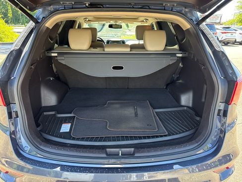 Used 2017 Hyundai Santa Fe Sport w/ 2.4L Tech Package 04 FWD image 18