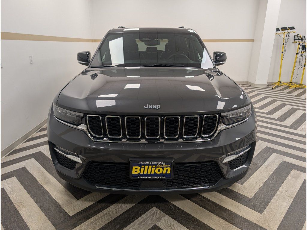 Used 2024 Jeep Grand Cherokee Limited 4xe AWD/4WD image 29