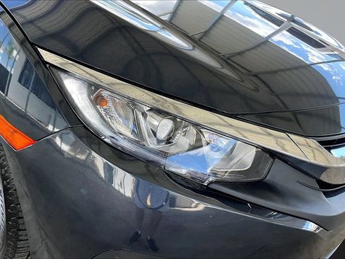 Used 2017 Honda Civic EX image 29