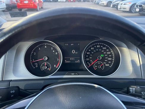 Used 2015 Volkswagen Golf SE image 13