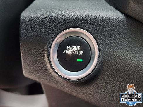 Used 2023 GMC Terrain SLT image 26