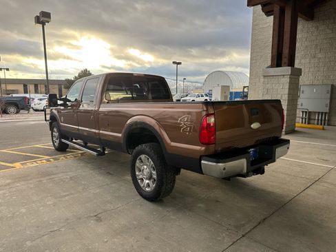 Used 2012 Ford F350 Lariat w/ Chrome Pkg image 6