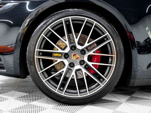 Used 2021 Porsche 911 Carrera S RWD image 29