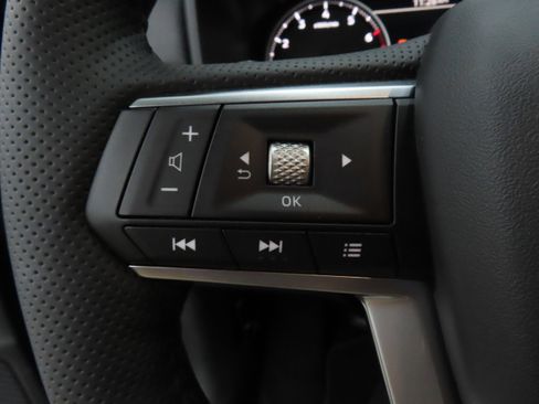 New 2026 Mitsubishi Outlander LE FWD image 13