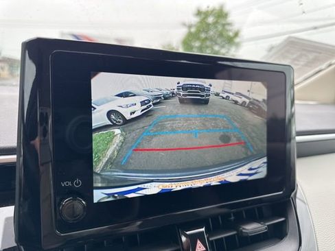 Used 2023 Toyota Corolla LE FWD image 13