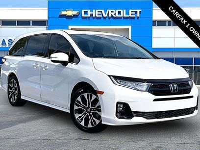 Used 2025 Honda Odyssey Elite