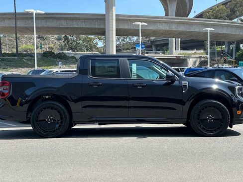 New 2025 Ford Maverick Lobo image 2