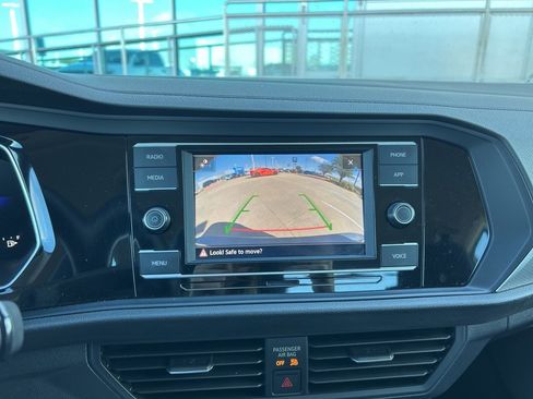 Used 2024 Volkswagen Jetta S image 21