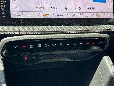 New 2026 Jeep Cherokee Limited AWD/4WD image 20