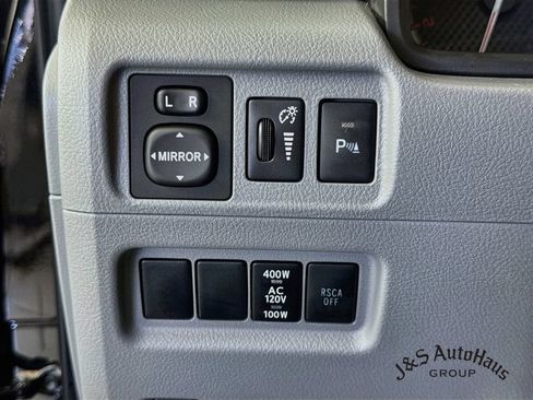 Used 2010 Toyota 4Runner SR5 RWD image 10