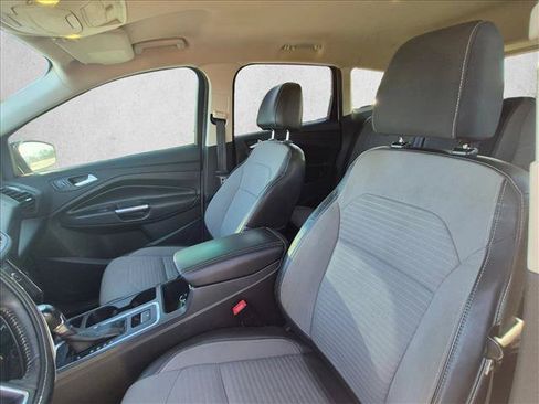 Used 2017 Ford Escape Titanium FWD image 10