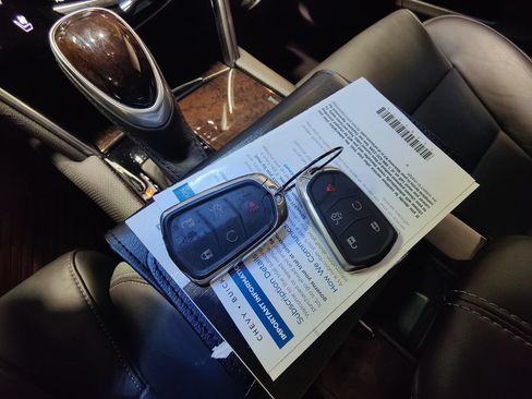 Used 2015 Cadillac XTS Luxury AWD/4WD image 41