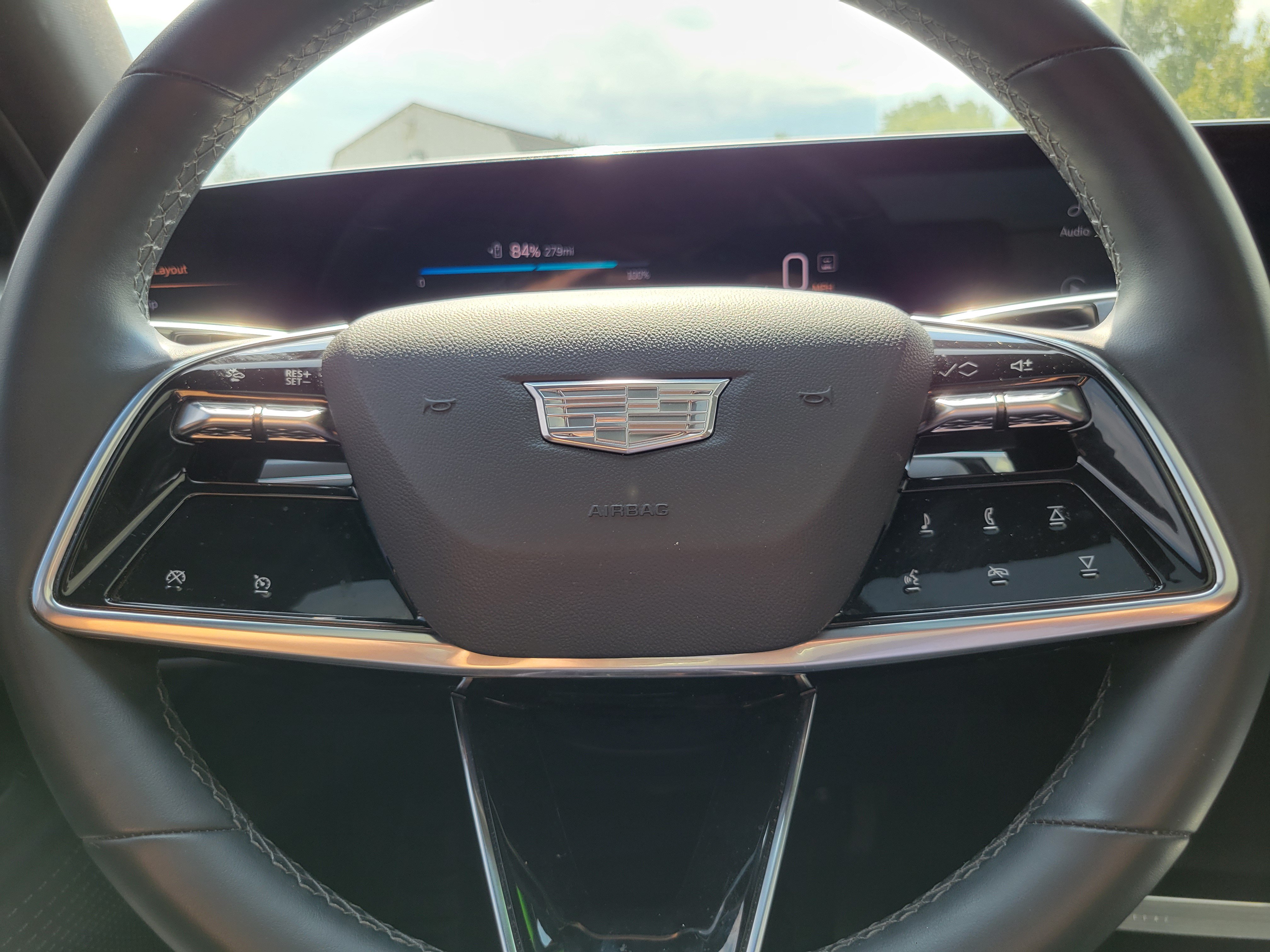 Used 2024 Cadillac Lyriq Tech RWD image 9
