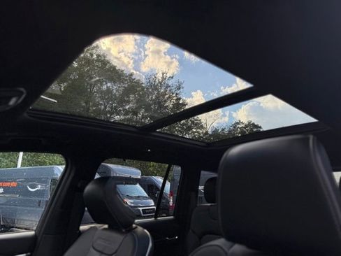 New 2025 Jeep Grand Cherokee Overland w/ Luxury Tech Group IV image 25