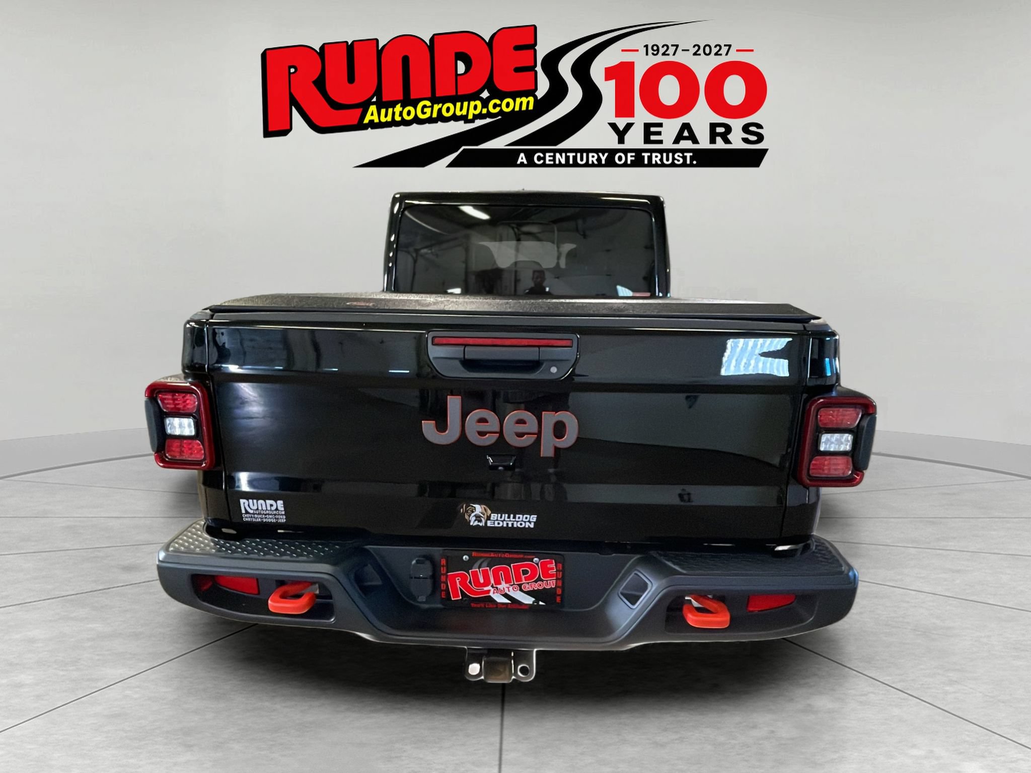Used 2023 Jeep Gladiator Mojave w/ LED Lighting Group AWD/4WD image 7