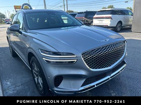 Used 2023 Genesis GV70 2.5T w/ Advanced Package AWD/4WD image 8