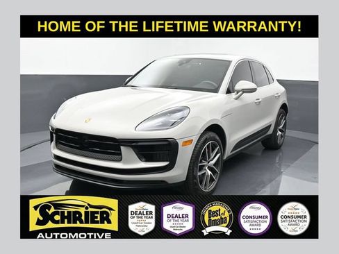 Used 2023 Porsche Macan S AWD/4WD image 1
