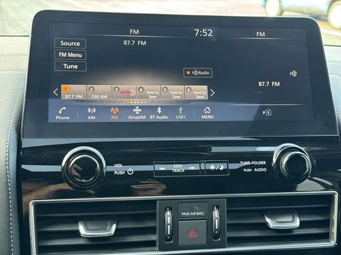 Used 2023 Nissan Armada Platinum w/ Captain's Chairs Package AWD/4WD image 23