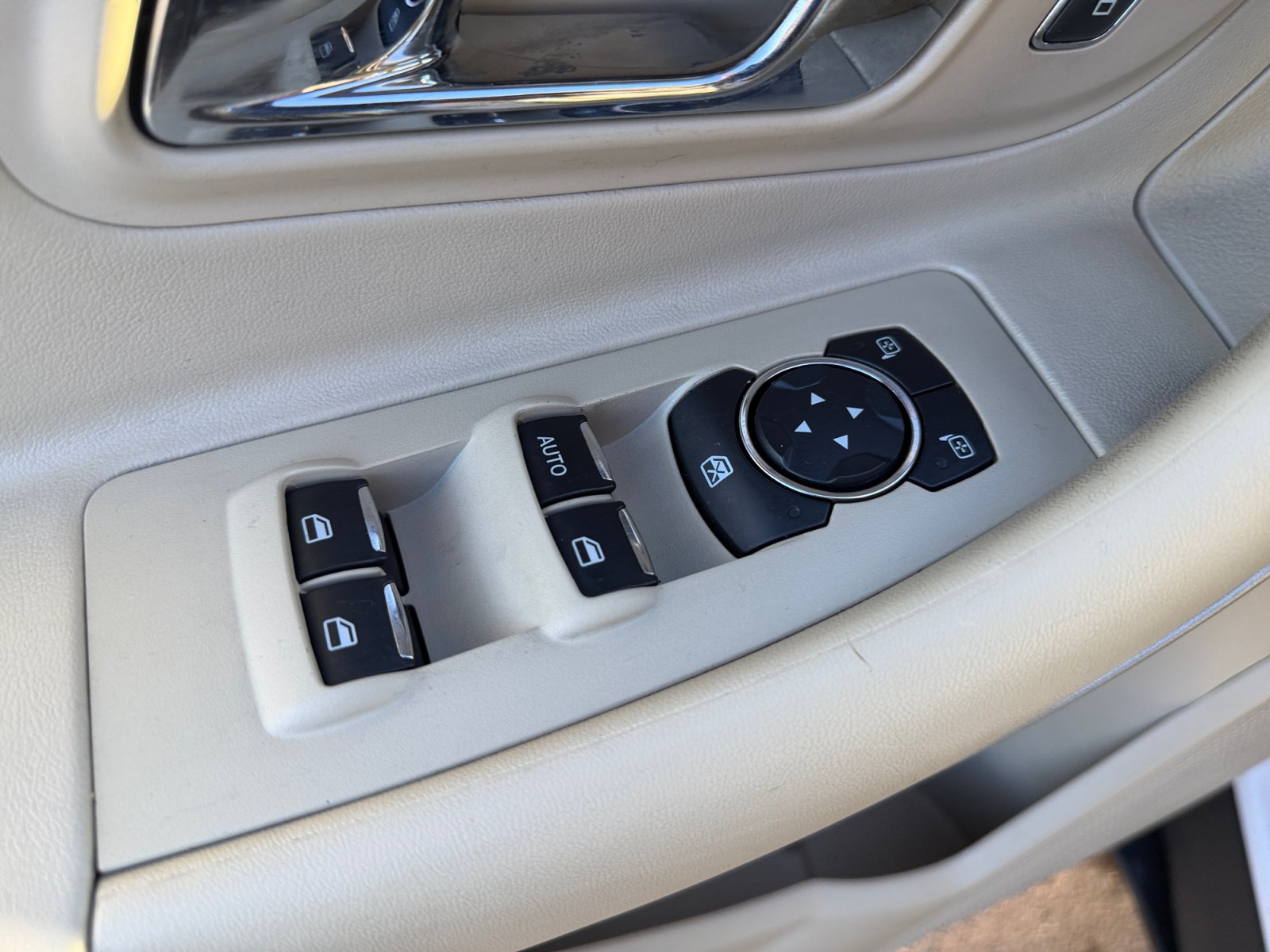 Used 2018 Ford Taurus SEL w/ Equipment Group 201A FWD image 20