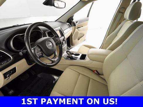 Certified 2021 Jeep Grand Cherokee Laredo image 19