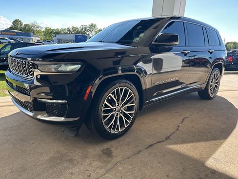 Used 2021 Jeep Grand Cherokee L Summit image 4