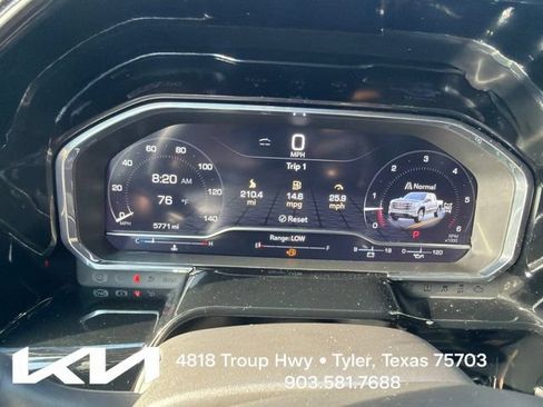 Used 2024 GMC Sierra 1500 SLT w/ SLT Premium Package AWD/4WD image 18