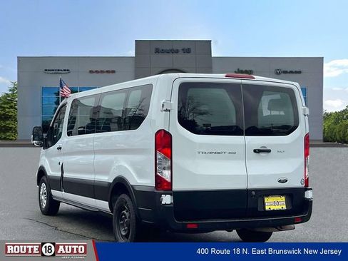 Used 2021 Ford Transit 350 XLT RWD image 3
