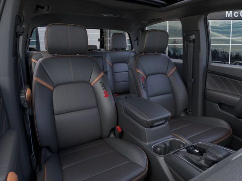 New 2026 GMC Canyon AT4 w/ Technology Plus Package AWD/4WD image 20