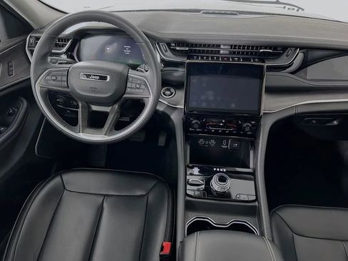 Used 2023 Jeep Grand Cherokee 4WD 4xe image 25