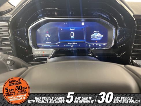 Certified 2023 Chevrolet Silverado 1500 LTZ w/ Technology Package image 29