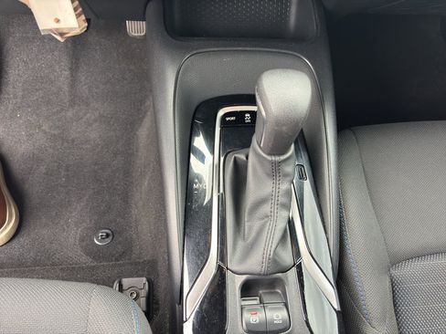 Used 2021 Toyota Corolla SE w/ Carpet Mat Package (TMS) FWD image 11