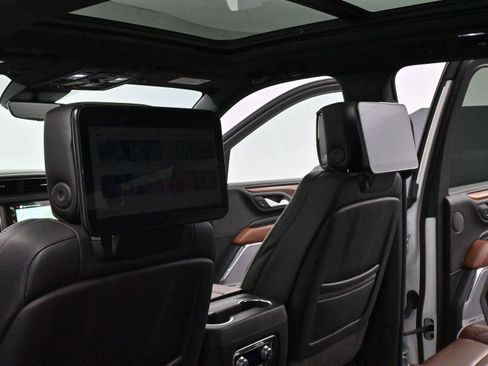 Used 2024 GMC Yukon XL Denali Ultimate image 35